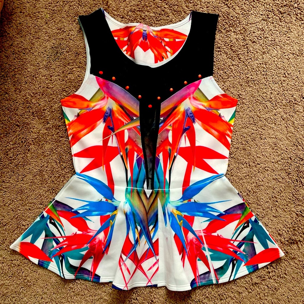Peplum Small Striking colors polyester